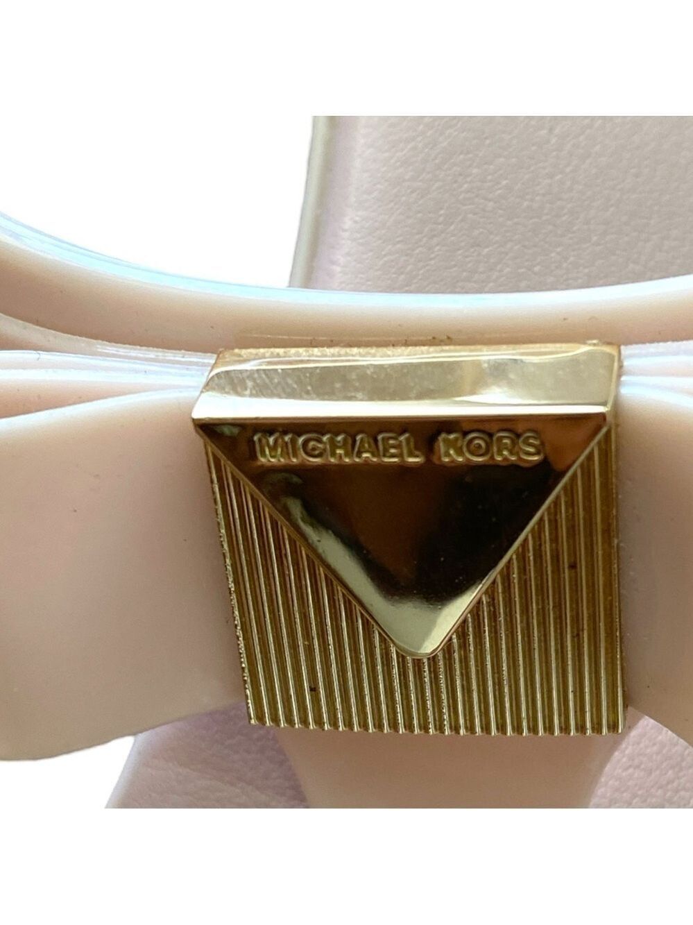 Michael Kors Pink Bow Sandals Size 8 - Picture 3 of 4